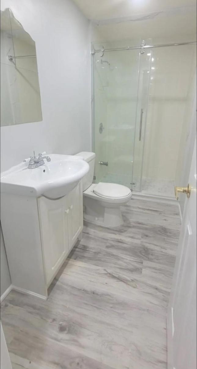 Elegant & Luxurious 3 Bedroom Home Mississauga Eksteriør billede