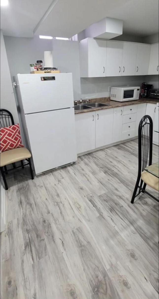 Elegant & Luxurious 3 Bedroom Home Mississauga Eksteriør billede